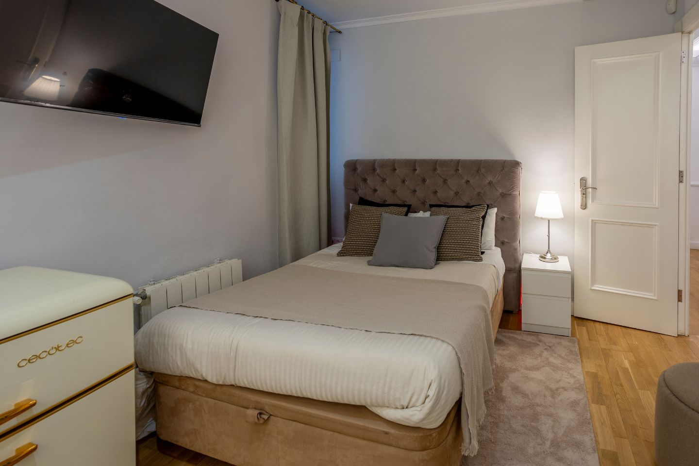 Velor Collection – Roma